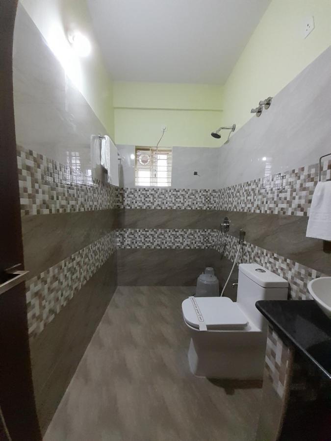 Redkey Inn Airport Bangalore Luaran gambar