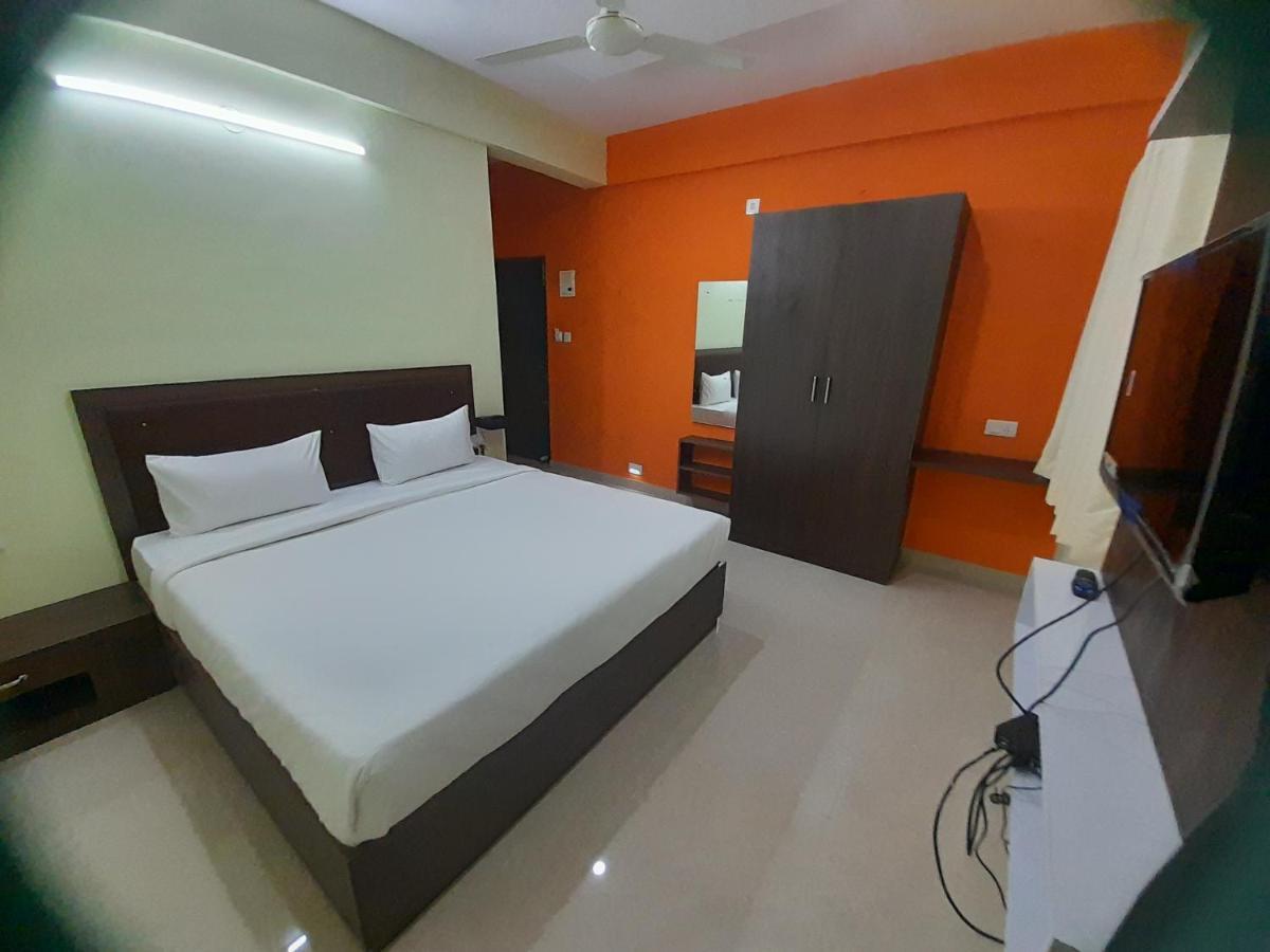 Redkey Inn Airport Bangalore Luaran gambar